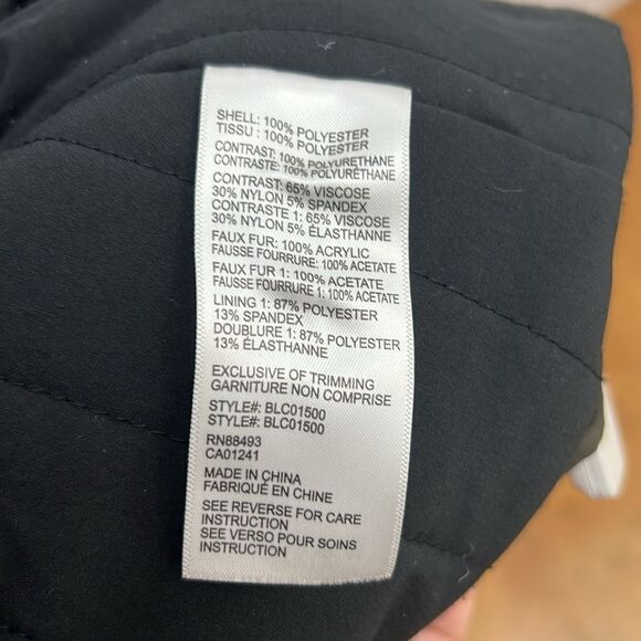 Blanc Noir  - Picture 4 of 6